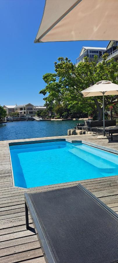 V&A Waterfront Marina Family Apartment 101 Altmore 开普敦 外观 照片