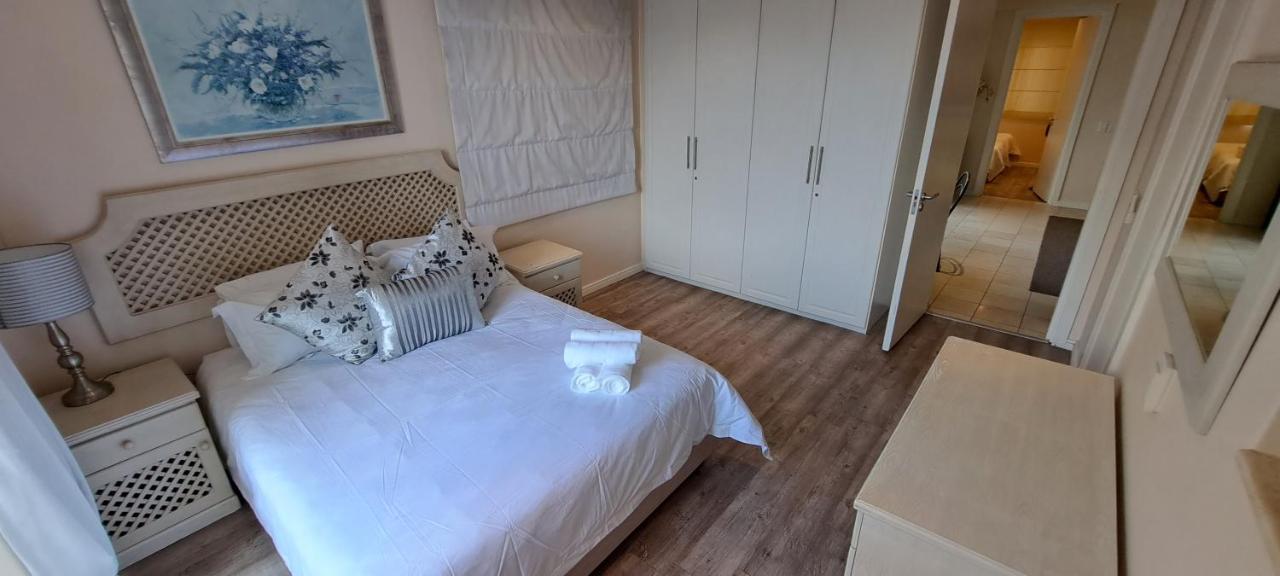 V&A Waterfront Marina Family Apartment 101 Altmore 开普敦 外观 照片