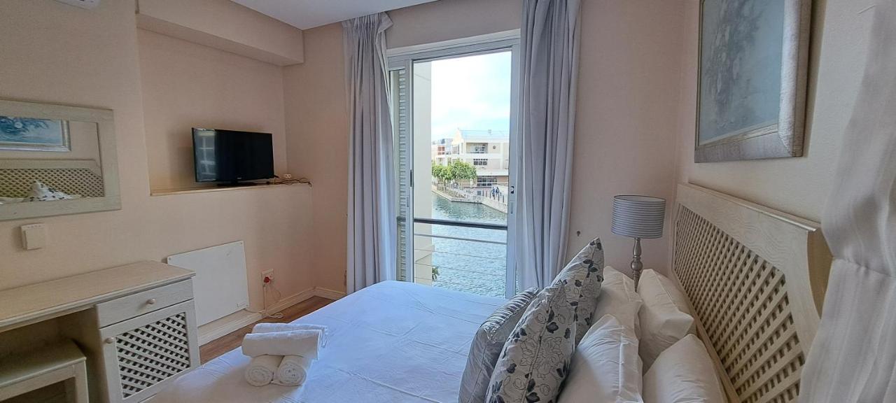 V&A Waterfront Marina Family Apartment 101 Altmore 开普敦 外观 照片
