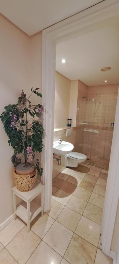 V&A Waterfront Marina Family Apartment 101 Altmore 开普敦 外观 照片