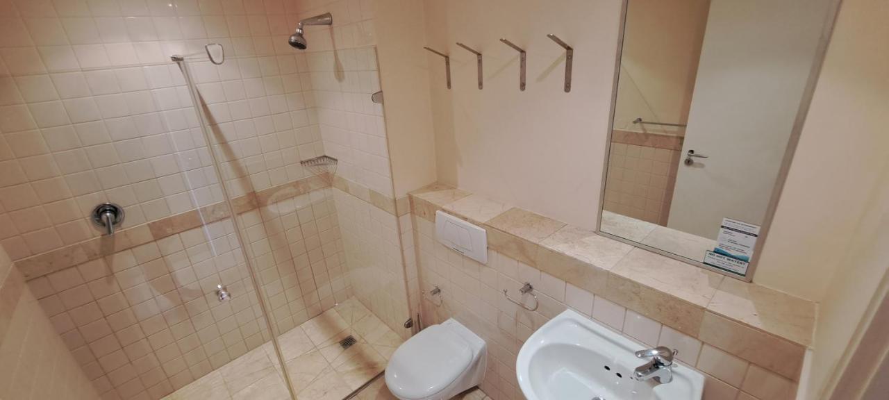 V&A Waterfront Marina Family Apartment 101 Altmore 开普敦 外观 照片