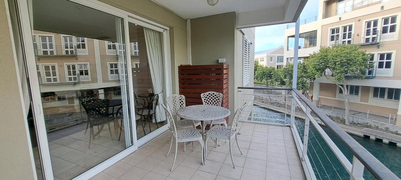 V&A Waterfront Marina Family Apartment 101 Altmore 开普敦 外观 照片